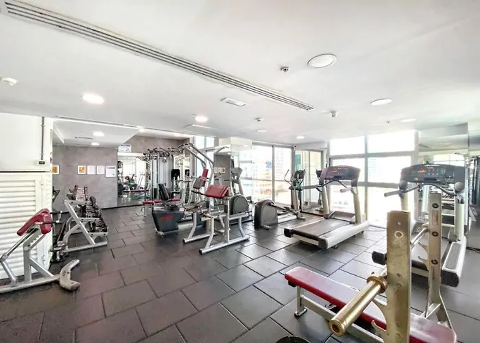 Luxury One Bedroom Apartment In Dubai Marina