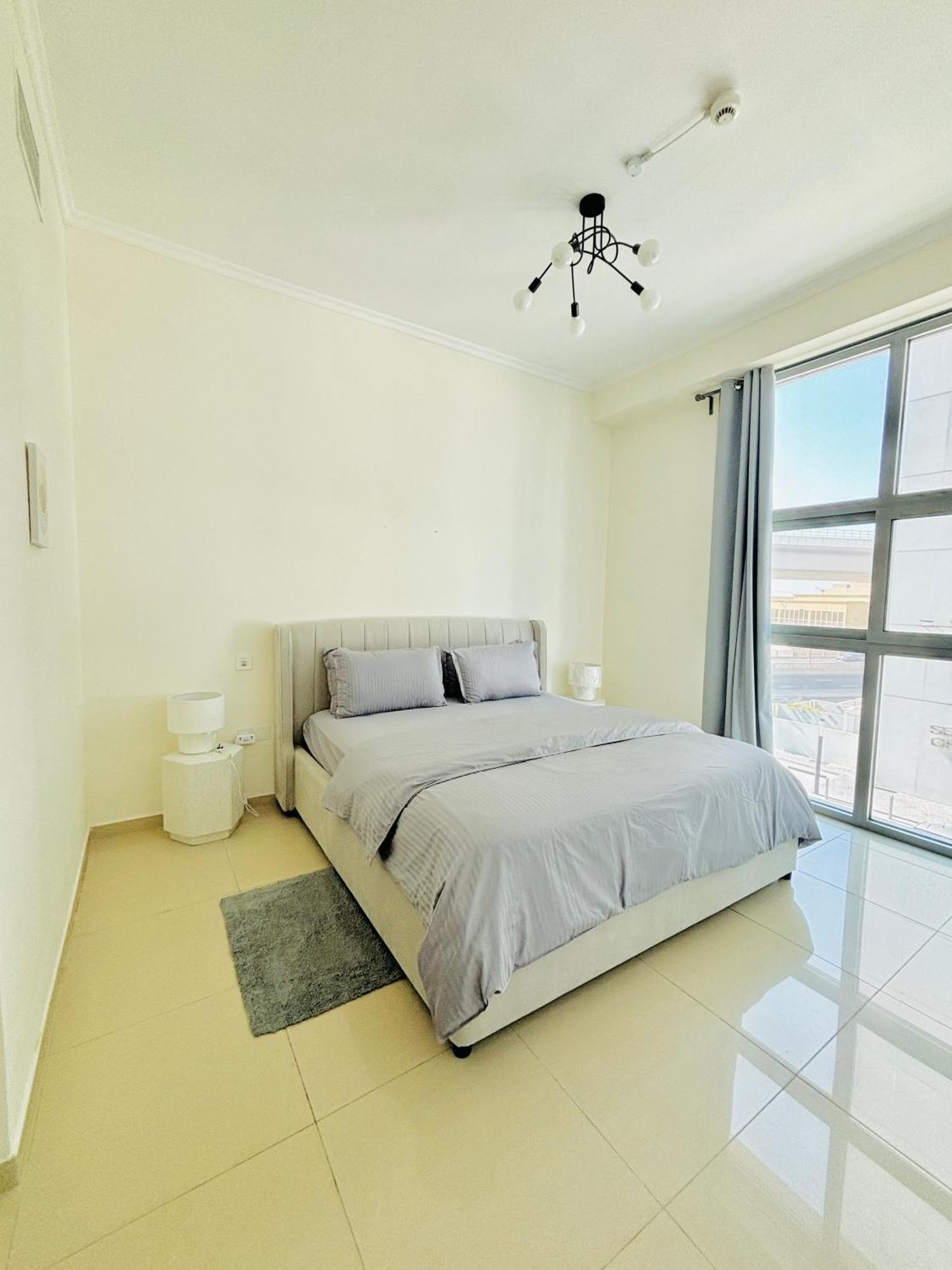 Апартаменти Luxury One Bedroom In Marina Дубай