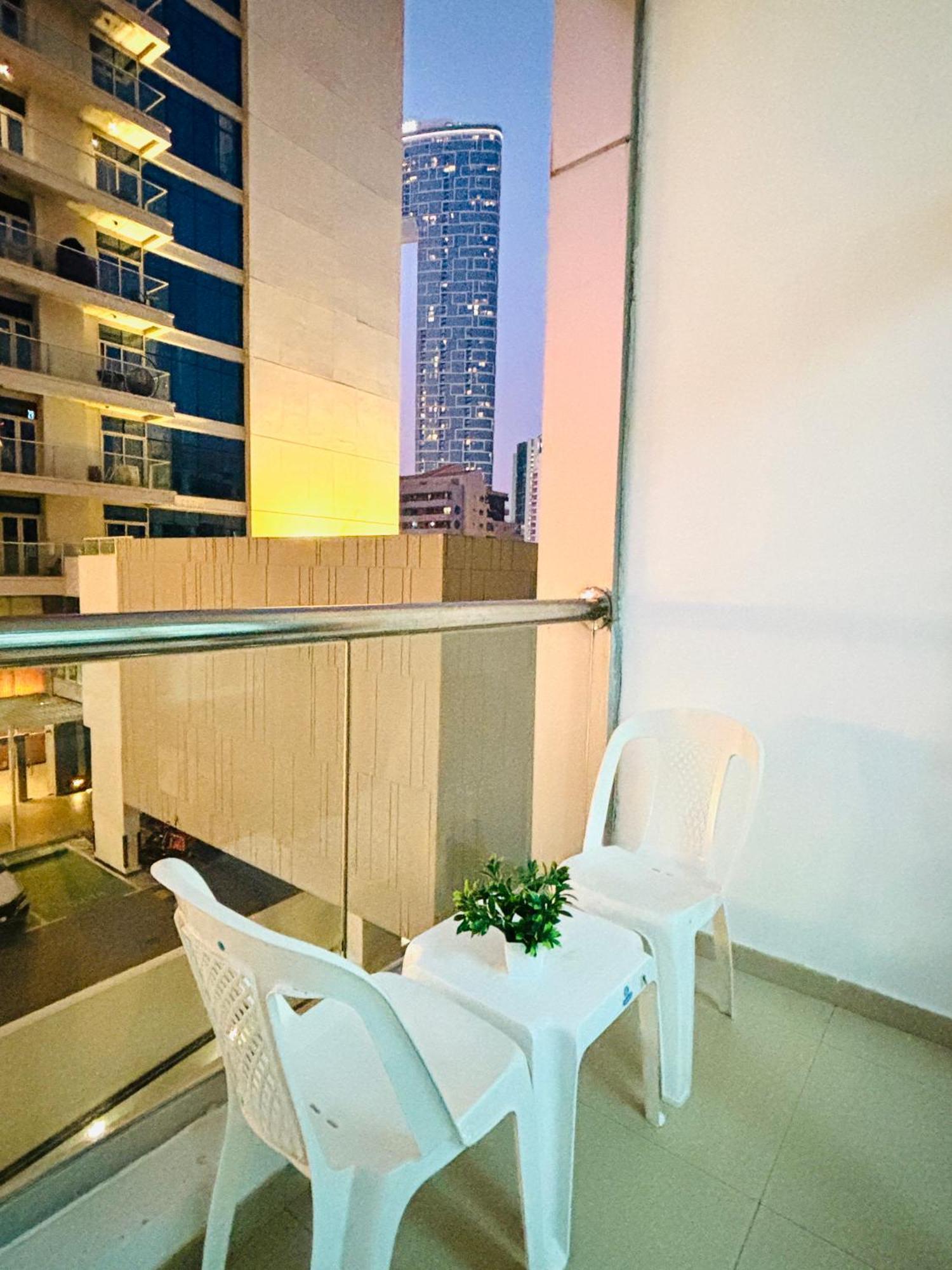 Luxury One Bedroom In Marina Апартаменти
